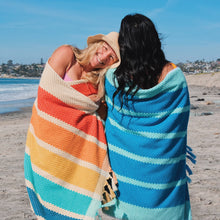 Cargar imagen en el visor de la galería, TOALLAS DE PLAYA