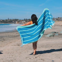 Cargar imagen en el visor de la galería, TOALLAS DE PLAYA
