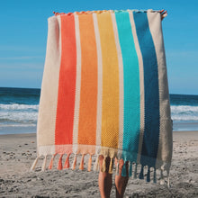Cargar imagen en el visor de la galería, TOALLAS DE PLAYA
